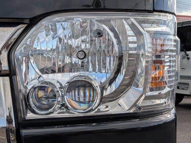 TOYOTA HIACE van 4WD 2019