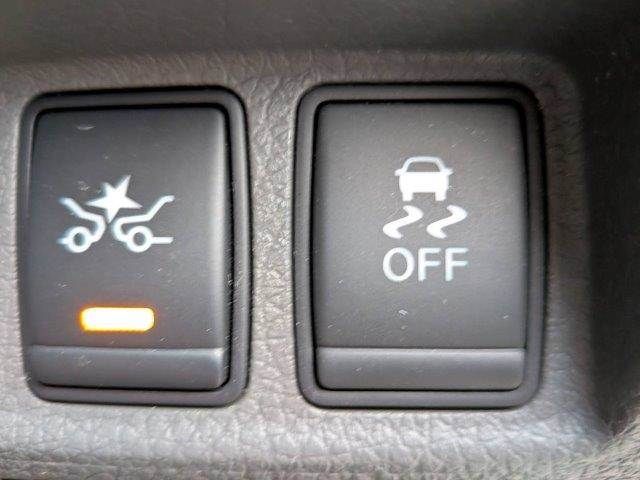 NISSAN NV350 CARAVAN 2017