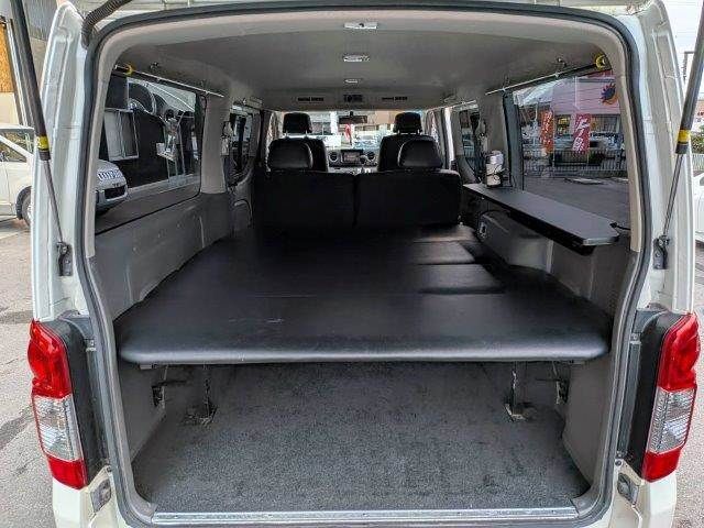 NISSAN NV350 CARAVAN 2017