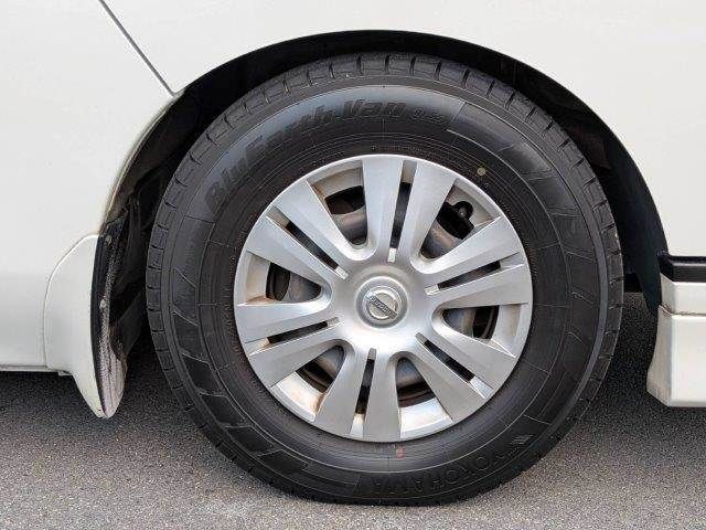 NISSAN NV350 CARAVAN 2017