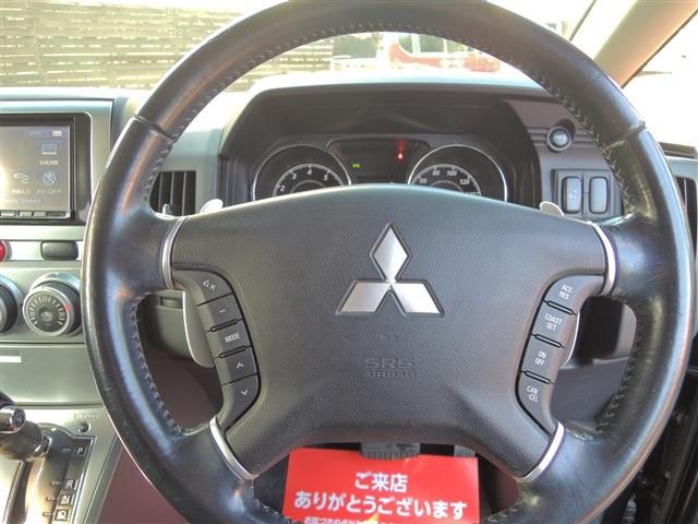 MITSUBISHI DELICA D:5 4WD 2009