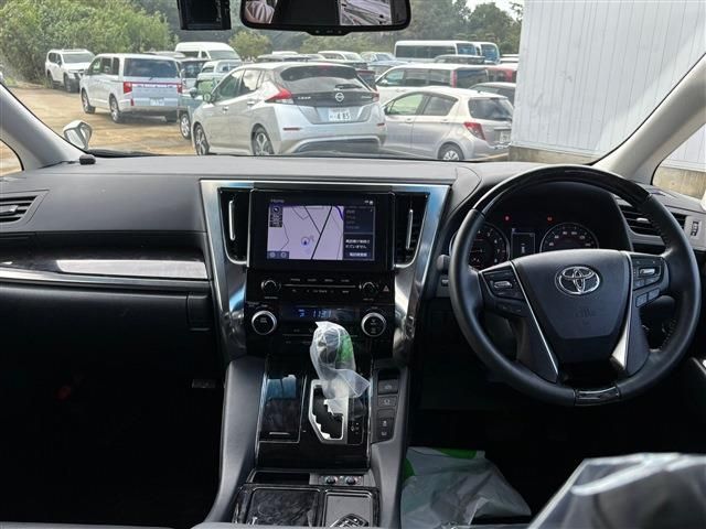 TOYOTA ALPHARD 2023