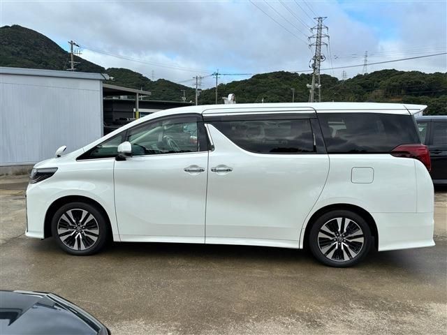 TOYOTA ALPHARD 2023
