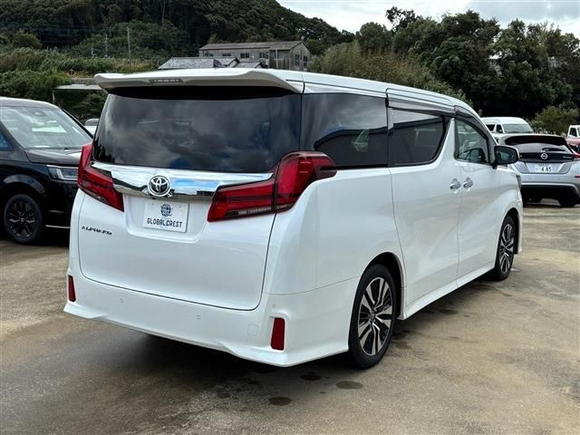 TOYOTA ALPHARD 2023