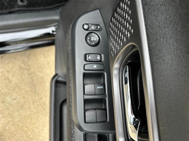 HONDA N BOX CUSTOM 2024