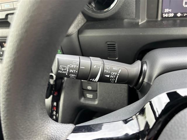 HONDA N BOX CUSTOM 2024