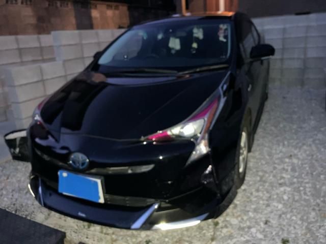 TOYOTA PRIUS 2016