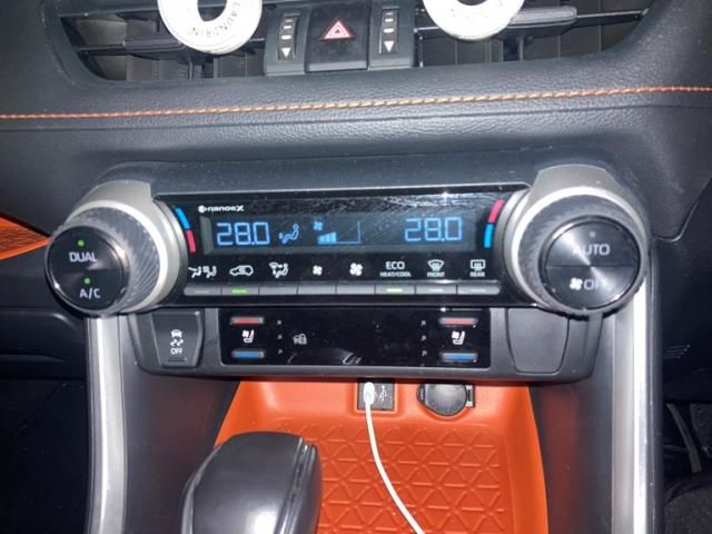 TOYOTA RAV4 HYBRID 4WD 2024