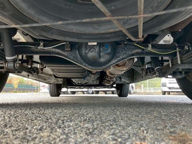 TOYOTA HIACE van 4WD 2013