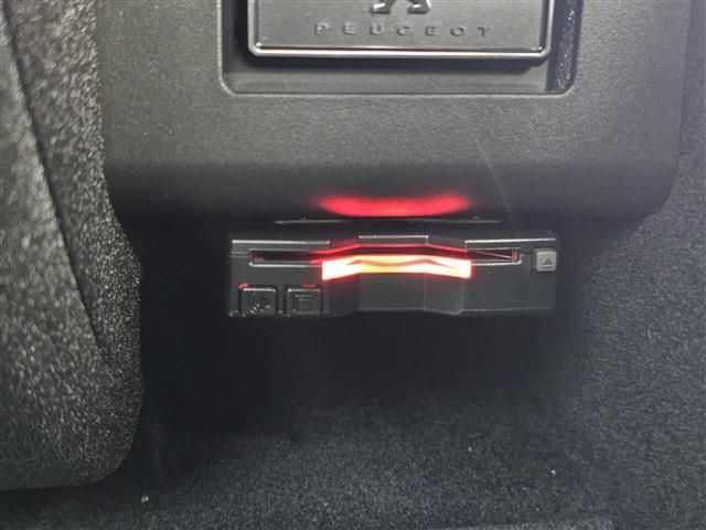 PEUGEOT PEUGEOT 3008 2018