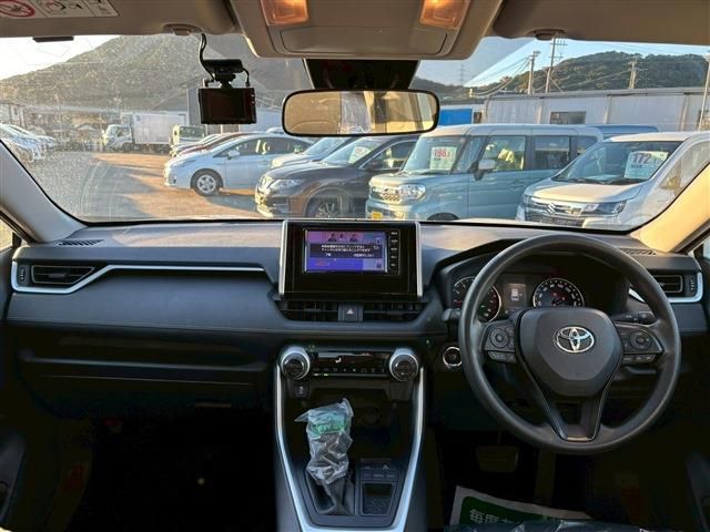 TOYOTA RAV4 2WD 2021