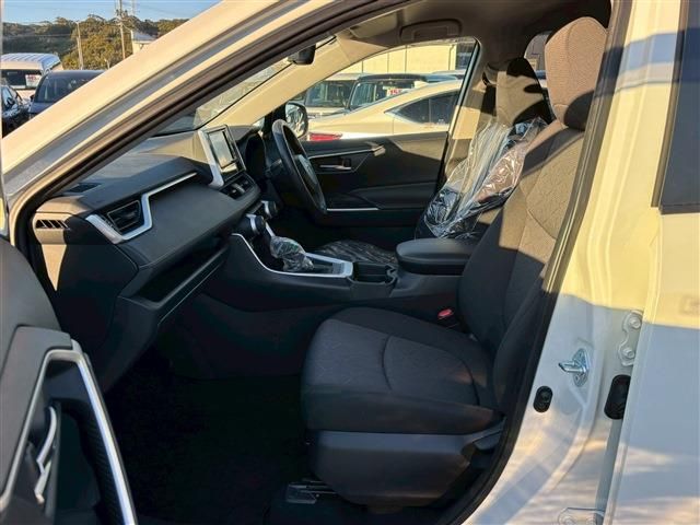 TOYOTA RAV4 2WD 2021