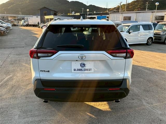 TOYOTA RAV4 2WD 2021