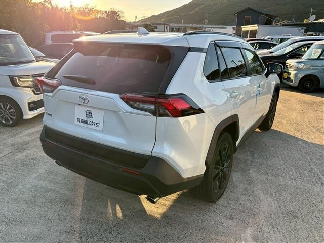 TOYOTA RAV4 2WD 2021