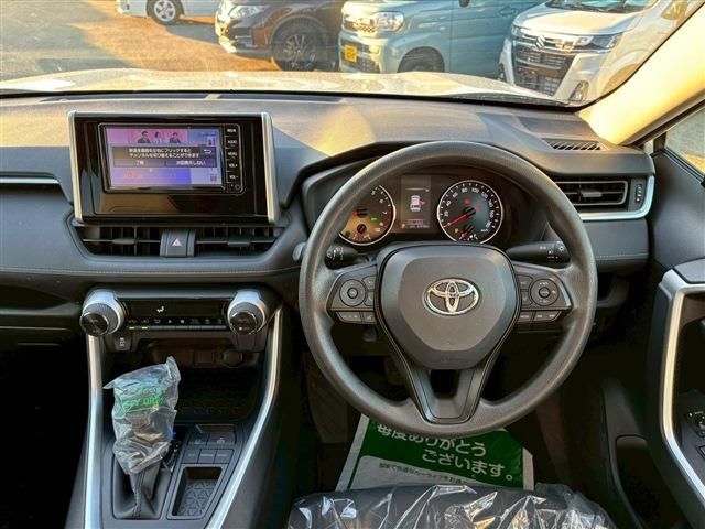 TOYOTA RAV4 2WD 2021