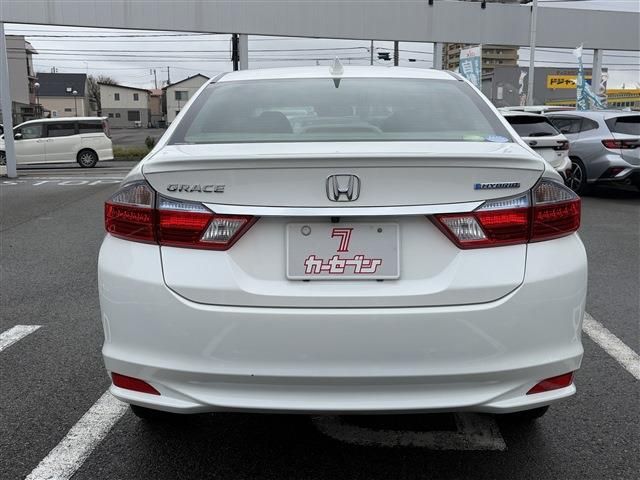 HONDA GRACE HYBRID 4WD 2015