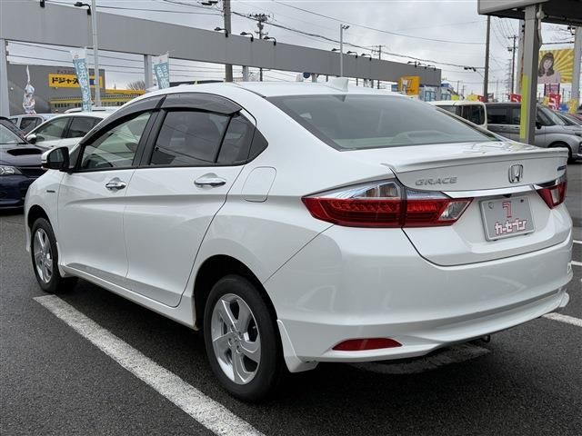 HONDA GRACE HYBRID 4WD 2015