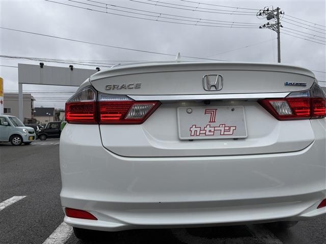 HONDA GRACE HYBRID 4WD 2015