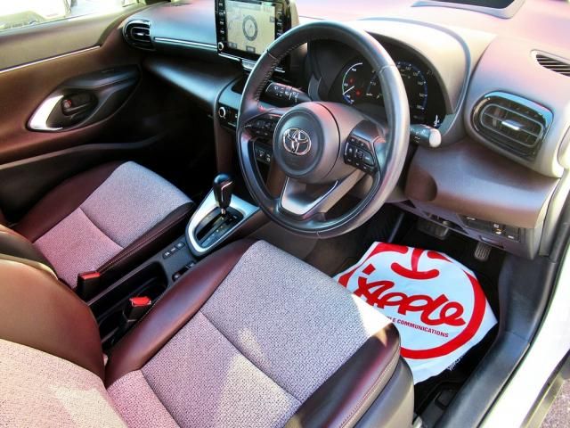 TOYOTA YARIS CROSS HYBRID 2021