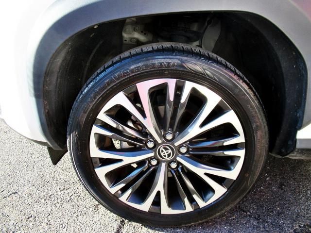 TOYOTA YARIS CROSS HYBRID 2021