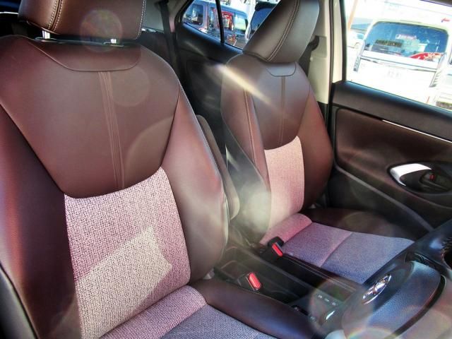 TOYOTA YARIS CROSS HYBRID 2021