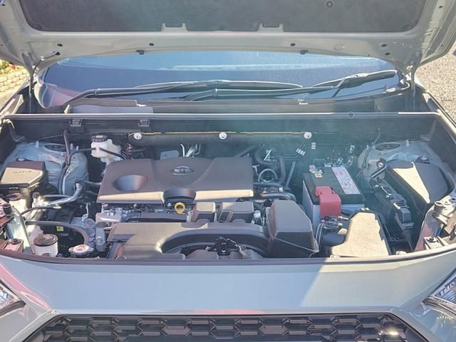 TOYOTA RAV4 4WD 2025