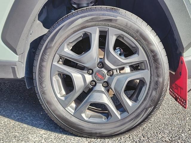 TOYOTA RAV4 4WD 2025