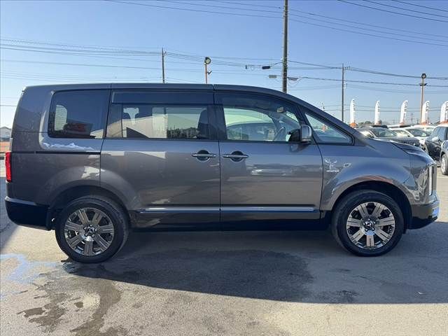 MITSUBISHI DELICA D:5 4WD 2020