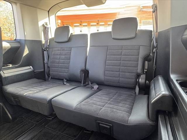 MITSUBISHI DELICA D:5 4WD 2020