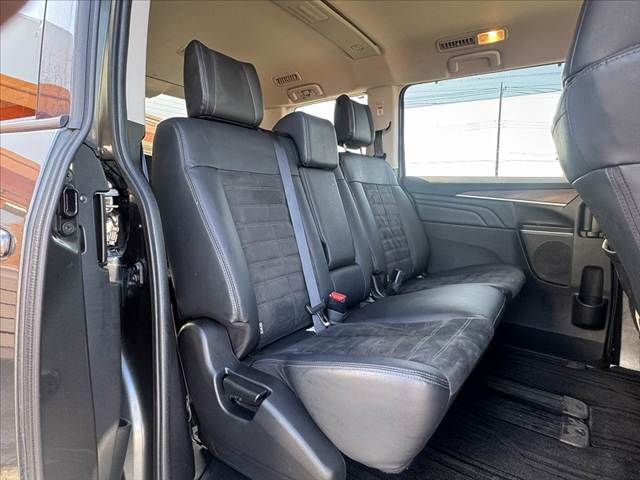 MITSUBISHI DELICA D:5 4WD 2020