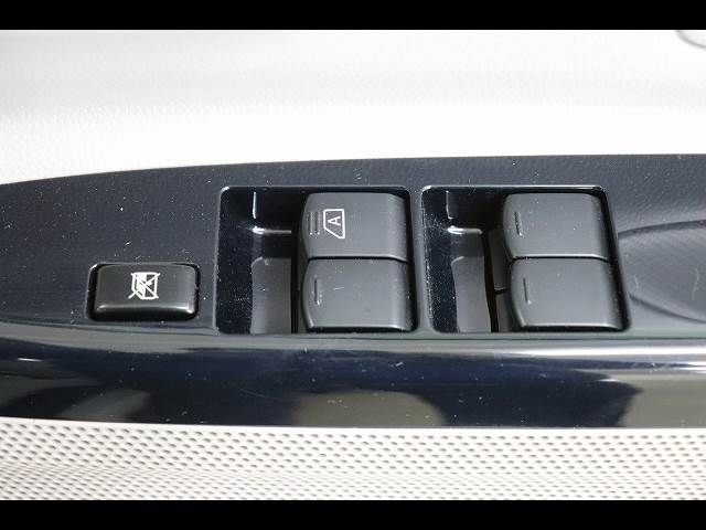 NISSAN DAYZ ROOX 2019