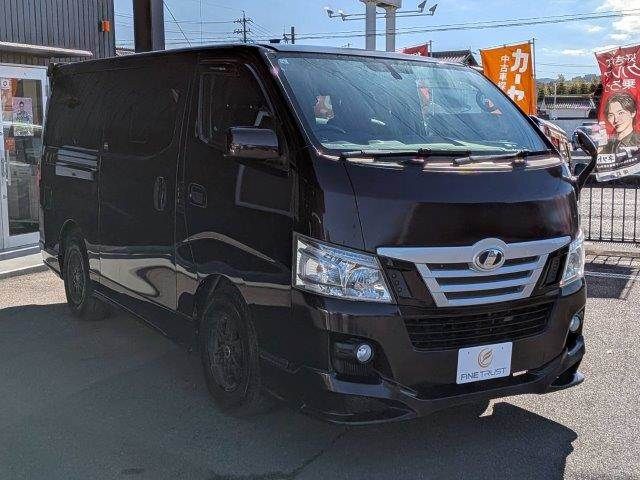 NISSAN NV350 CARAVAN 2013