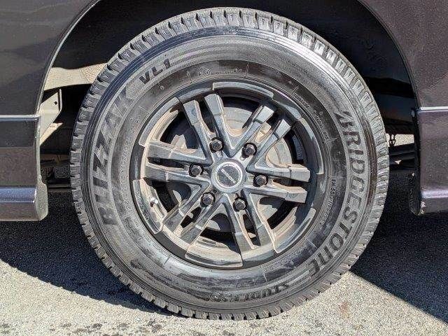 NISSAN NV350 CARAVAN 2013