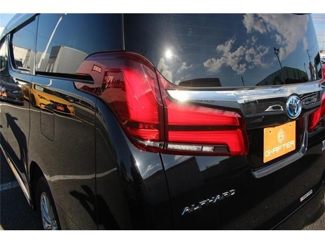 TOYOTA ALPHARD hybrid 4WD 2020