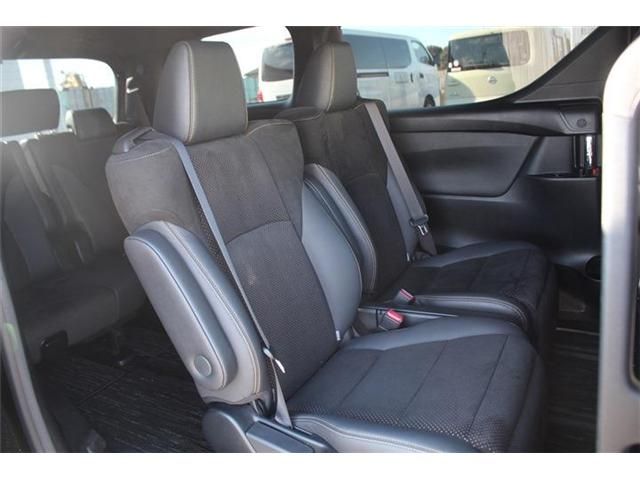 TOYOTA ALPHARD hybrid 4WD 2020