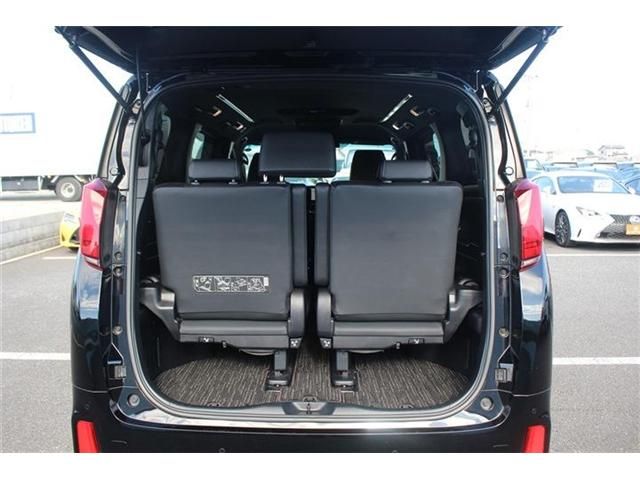 TOYOTA ALPHARD hybrid 4WD 2020