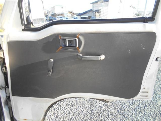 DAIHATSU HIJET truck 4WD 1995