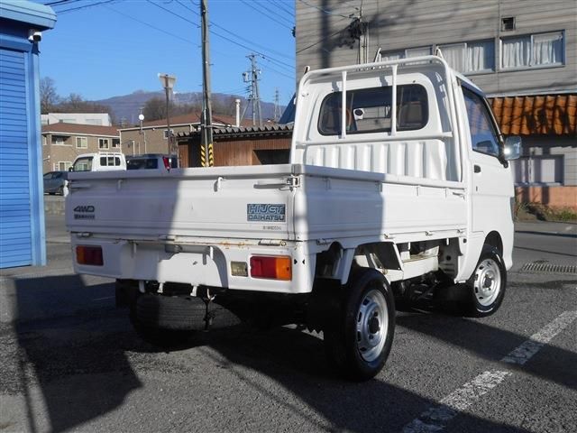 DAIHATSU HIJET truck 4WD 1995