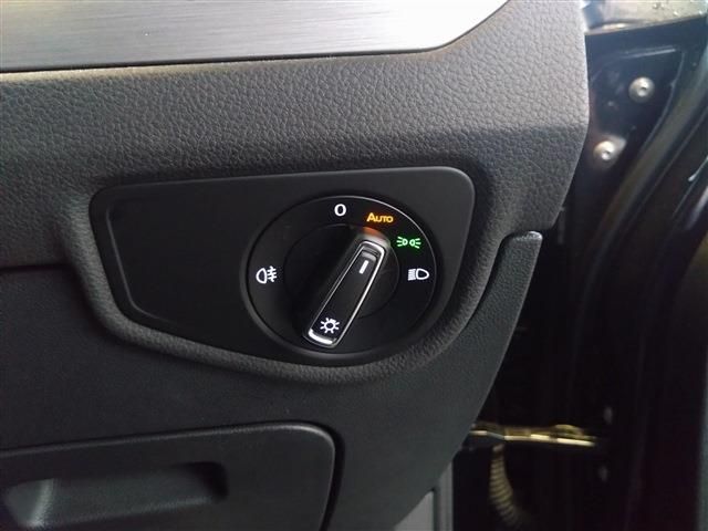 VOLKSWAGEN VOLKSWAGEN GOLF TOURAN 2018