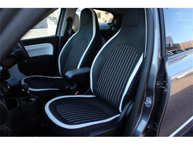 RENAULT RENAULT TWINGO 2022