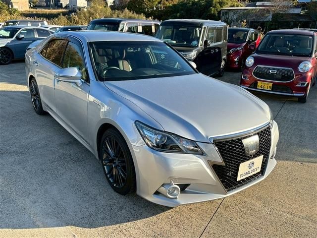 TOYOTA CROWN sedan hybrid 2014