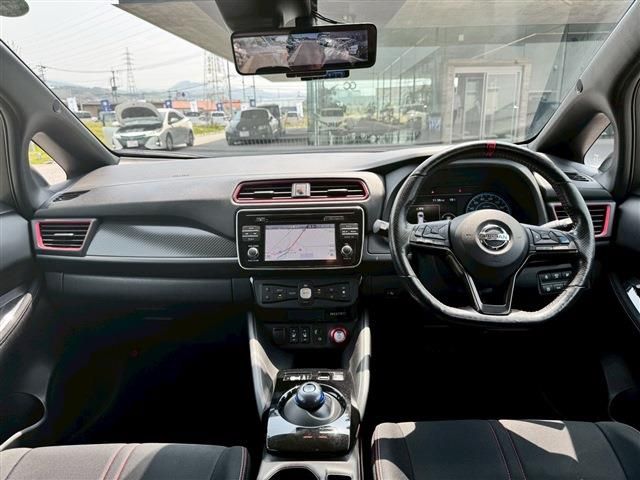 NISSAN LEAF 2019