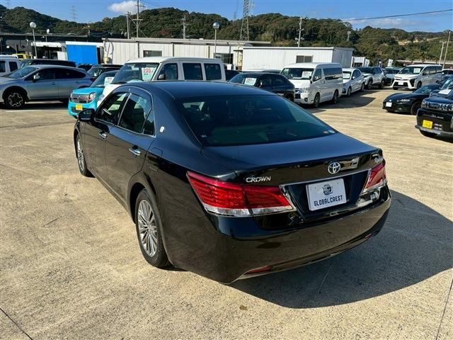 TOYOTA CROWN sedan hybrid 2015