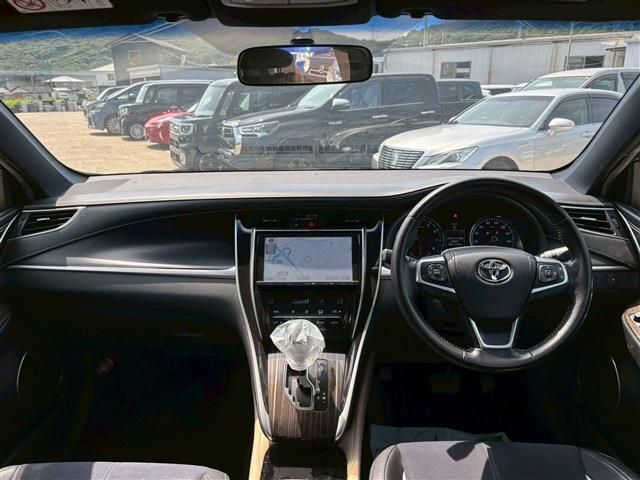 TOYOTA HARRIER 2WD 2014