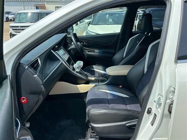 TOYOTA HARRIER 2WD 2014