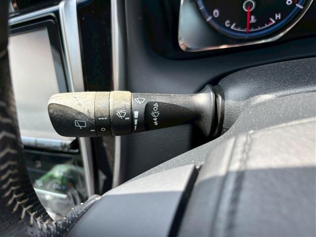 TOYOTA HARRIER 2WD 2014