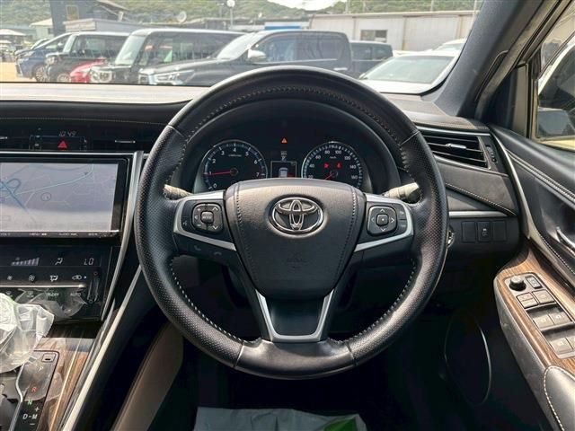 TOYOTA HARRIER 2WD 2014