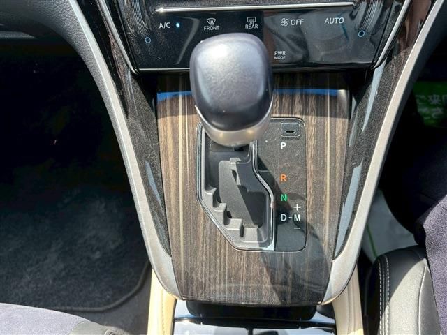 TOYOTA HARRIER 2WD 2014