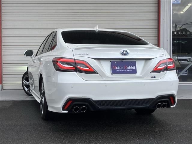 TOYOTA CROWN sedan hybrid 2019