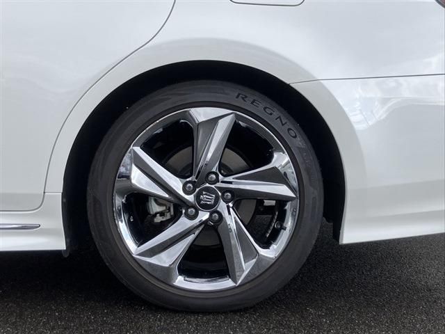 TOYOTA CROWN sedan hybrid 2019